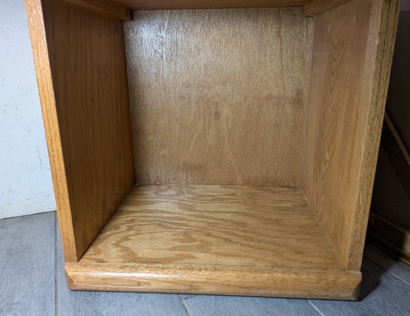 Vintage Rustic Country Oak Wood Side Table Open Cube Cubby/Curio Box Shelf P45 gallery