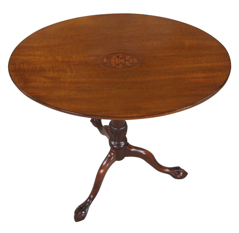Antique English Georgian Chippendale Style Mahogany Inlaid Oval Tilt Top Table gallery