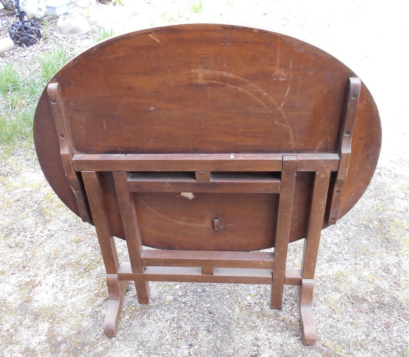 ANTIQUE VICTORIAN TRESTLE BASE TILT TOP TABLE gallery