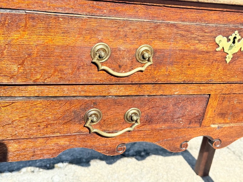 Antique serving table Chippendale 1770 3 drawer low boy 18th century country gallery