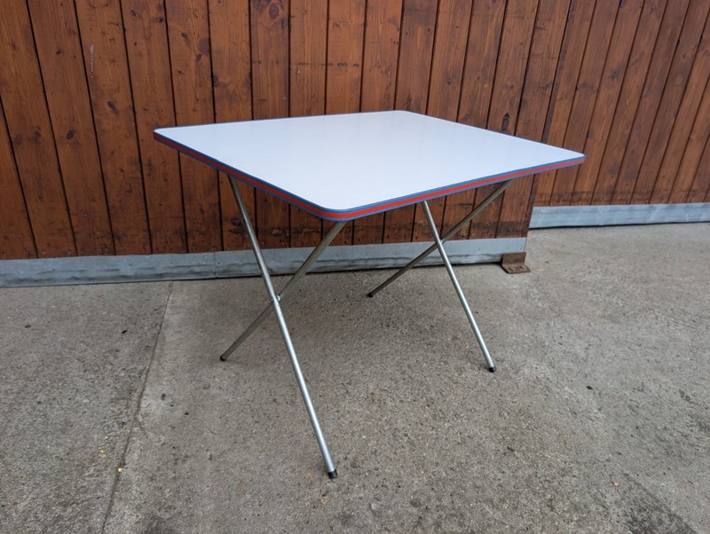 Vintage Original Retro Aluminium Dining Table, Foldable Camping Table, Weiß gallery
