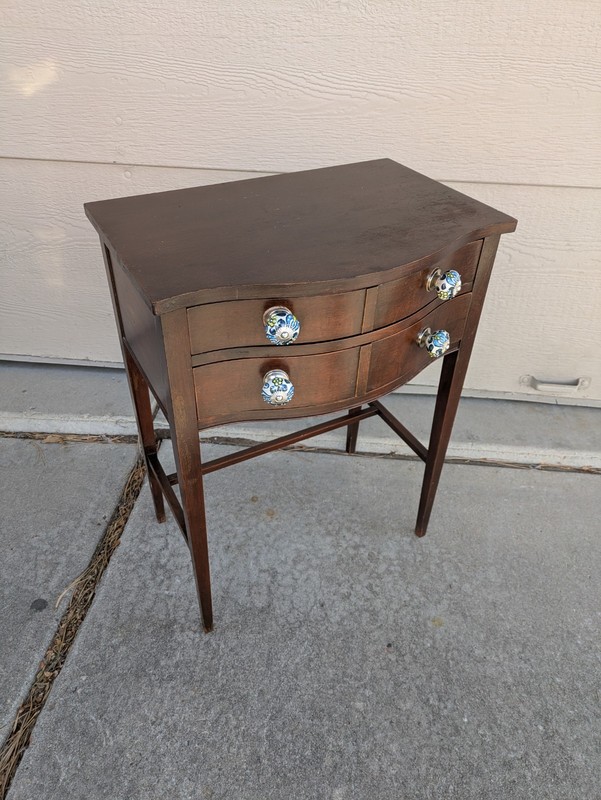 Vintage Chippendale Style Mahogany Wood 2-Drawer Serpentine Table Federal G59 gallery