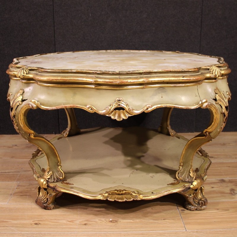 Venetian coffee table gold varnished wood furniture style Louis XV gallery