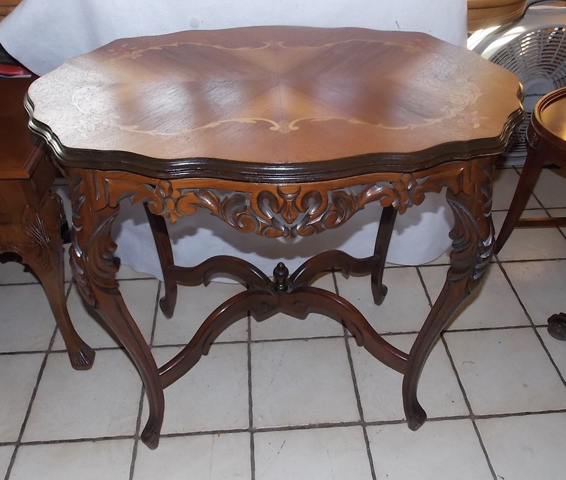 Mahogany Marquetry Inlaid Parlor Table / Center Table (PRT83)