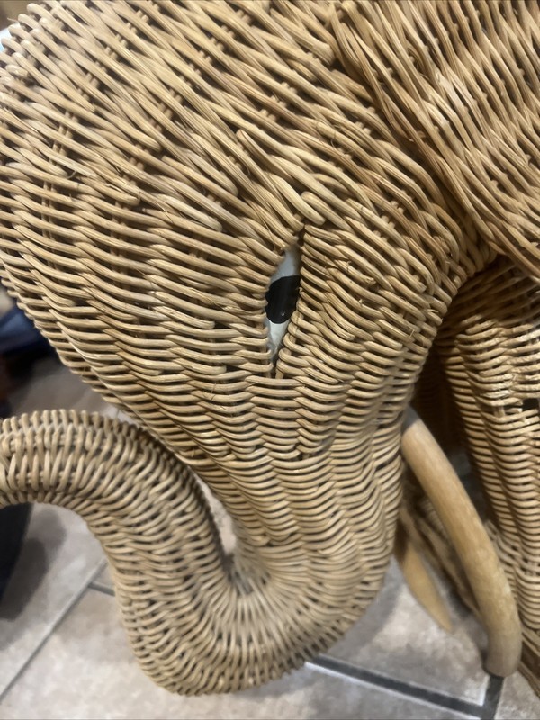Vintage Rattan Wicker Elephant Side End Table Plant Stand ONE PIECE Original! gallery