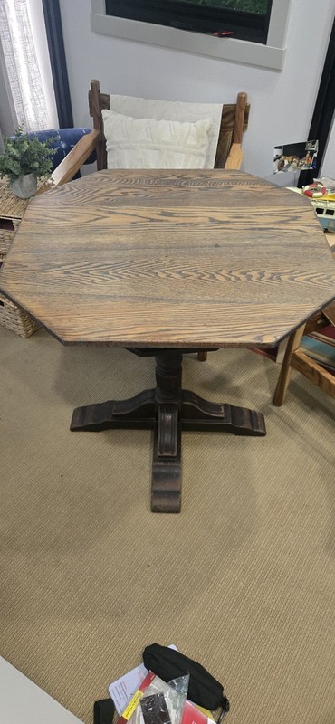 Antique Ferguson Brothers Octagonal Pedestal Table gallery