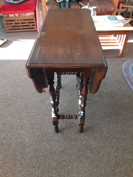 Antique Gated Leg drop leaf Table gallery