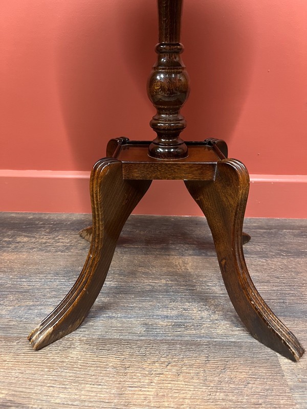 Vintage Mid-20th Century Flamed Mahogany Side End Table FREE UK DELIVERY gallery