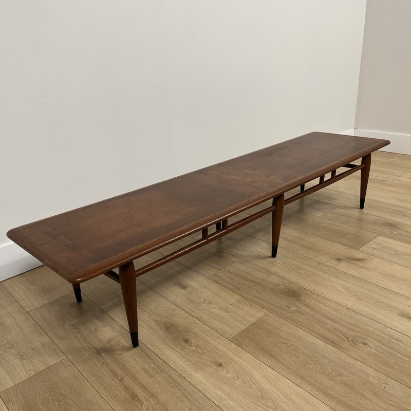 Lane Acclaim Mid Century Modern Extra Long Coffee Table C. 1960s