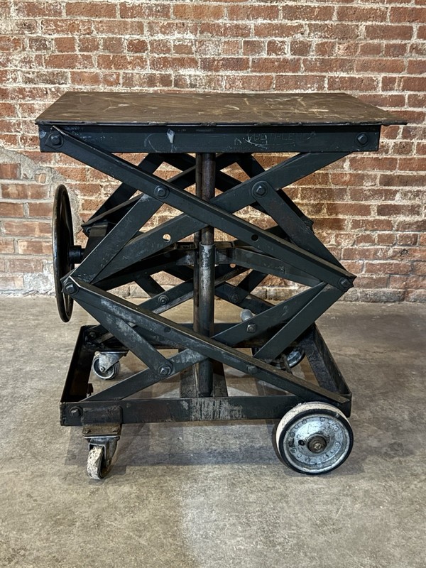 VINTAGE INDUSTRIAL HI-LOW LIFT CART / PLATFORM TABLE gallery