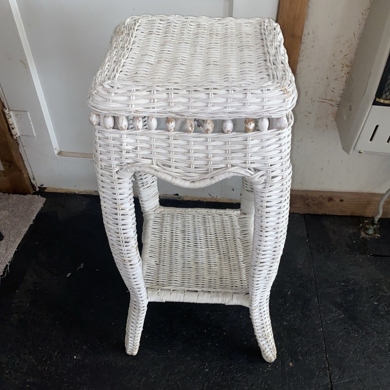 Vtg Wicker Rattan Plant Stand Boho Side Table Round Shabby White Wood Beads 28”