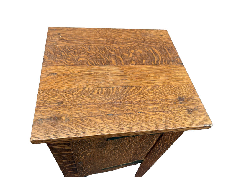 66720 Mission Oak Arts Crafts Nightstand End table Taboret gallery