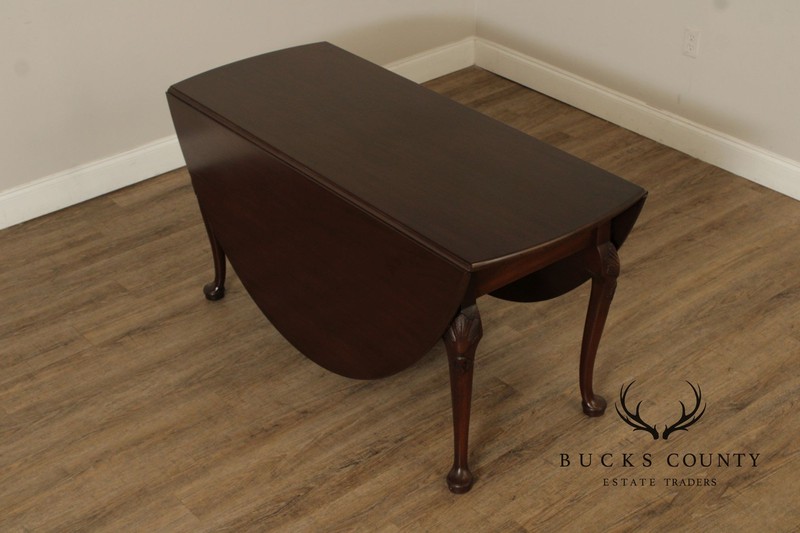 Kittinger Colonial Williamsburg Mahogany Drop Leaf Dining Table gallery