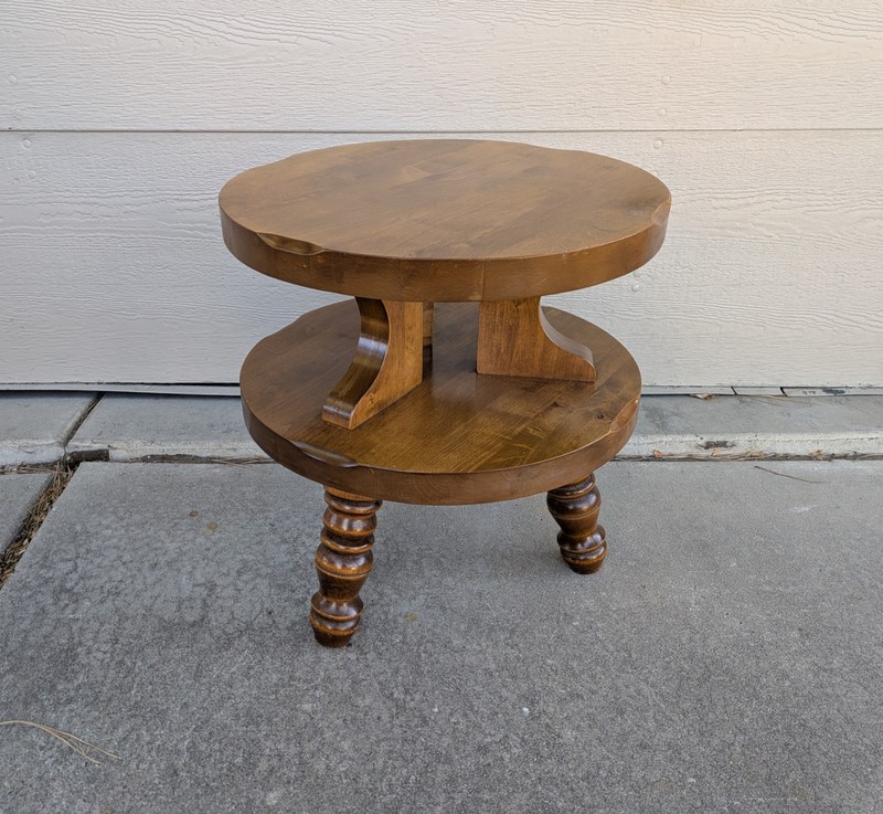 Vintage Rustic Country Colonial Farmhouse Maple Wood Round Table Turned Legs F59 gallery