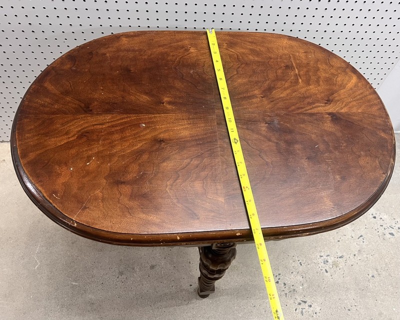 Victorian Walnut Oval Accent Table Carved Spindle Bobbin Legs - 03Z03N gallery