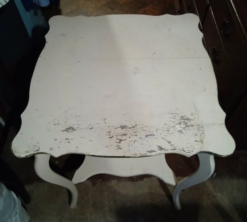 ☆ Antique Wood Parlor Table ▪︎ ☆ Solid & Sturdy ▪︎ ☆ All Original Condition ☆ gallery