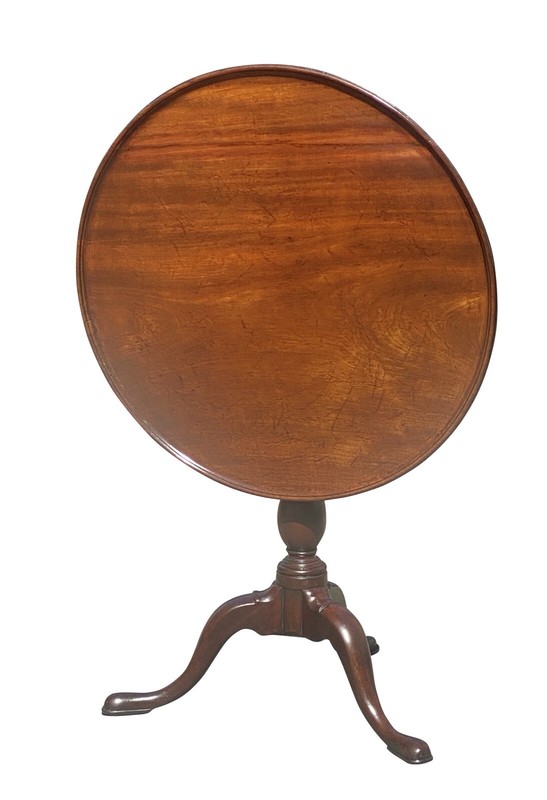 Antique Queen Anne Style Mahogany Dish Top Tea Table - Philadelphia Tilt Top gallery