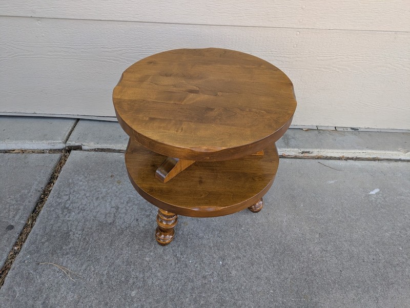 Vintage Rustic Country Colonial Farmhouse Maple Wood Round Table Turned Legs F59 gallery