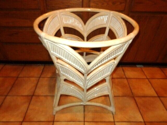 ANTIQUE WICKER & RATTAN HAND MADE DINING TABLE BASE - MISSING GLASS OR WOOD TOP