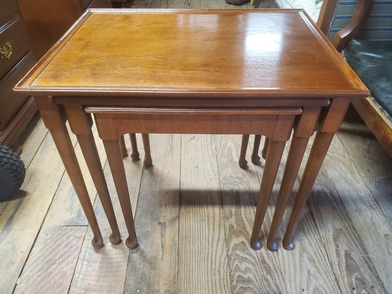 Vintage Henredon Folio Four Nesting Tables - Set of 3 gallery