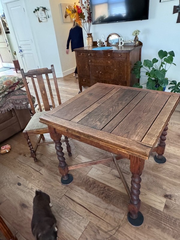 Antique Expanding Pub Kitchen Table Barley Twist Legs Quarter sawed Tiger Oak