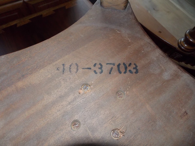Burl Elm Book Match Veneer Pier Table / Pedestal End Table by Henredon (PT-20) gallery