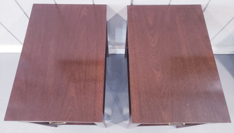 Two MERSMAN 25-2 Mahogany End Table With Wooden Drawer. Federalist Style. gallery