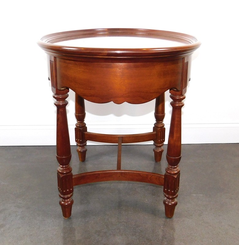 Vintage Pennsylvania House Furniture Oval Cherry Side Table gallery
