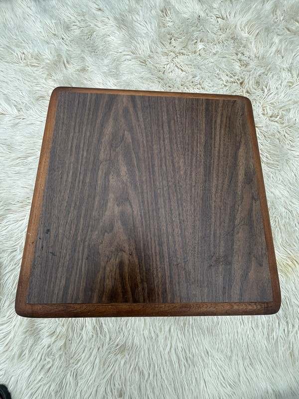 Mid Century Modern LANE Side table Style 1142 18 Vintage gallery