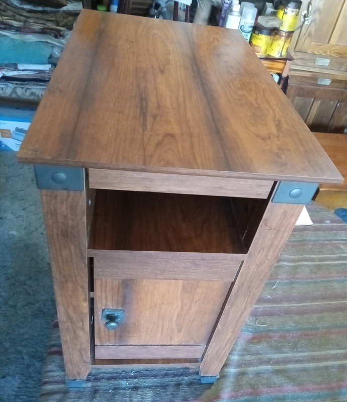 Oak Nightstand / End Table (NS63) gallery
