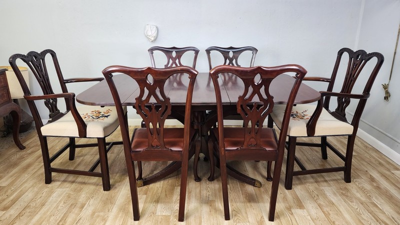Charak Furniture Mahogany Dining Table with 2 leaves