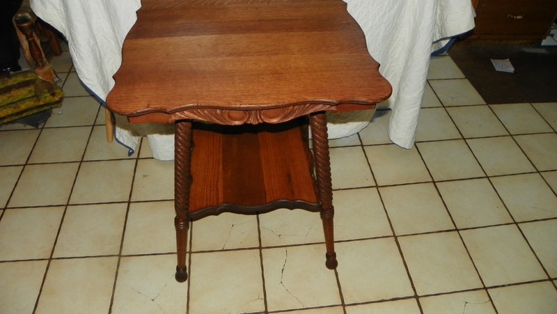 Quartersawn Oak Carved Center Table / Parlor Table (PRT17) gallery