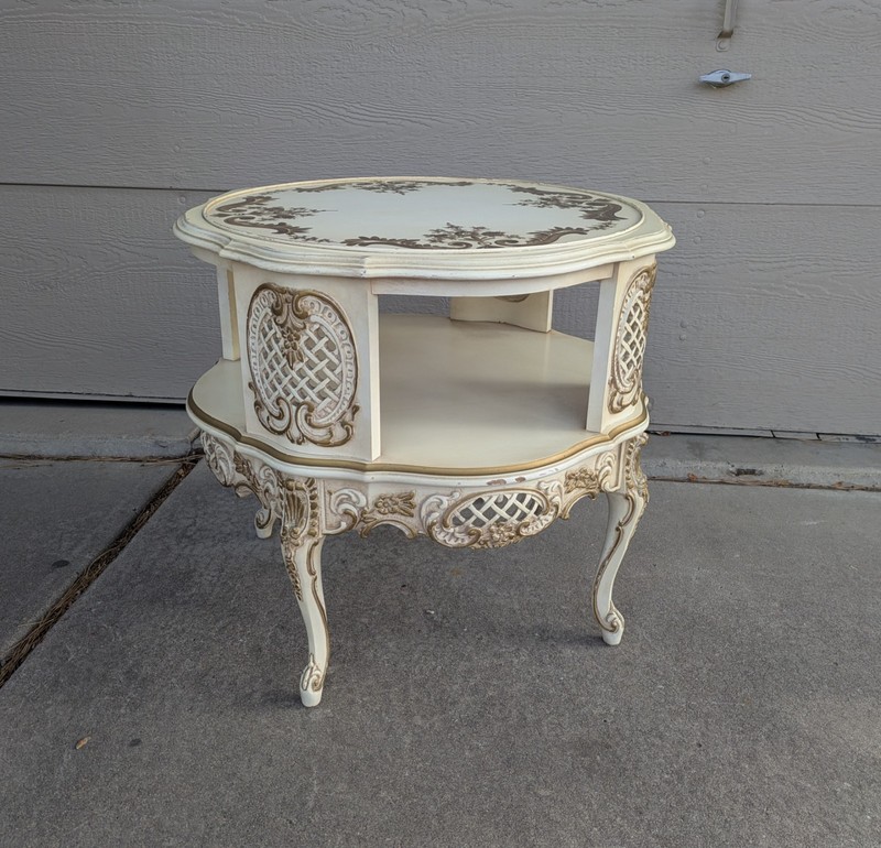 Vintage French Provincial Louis XVI Victorian Cream & Gold Gilt 2-Tier Table gallery