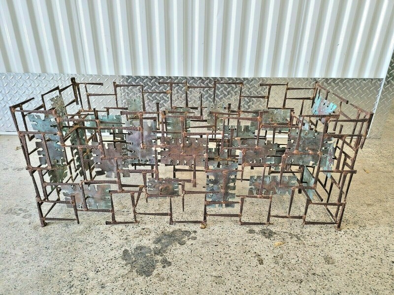 70’S SILAS SEANDEL WELDED NAIL AND COPPER CUT OUT COFFEE TABLE SIGNED NO GLASS