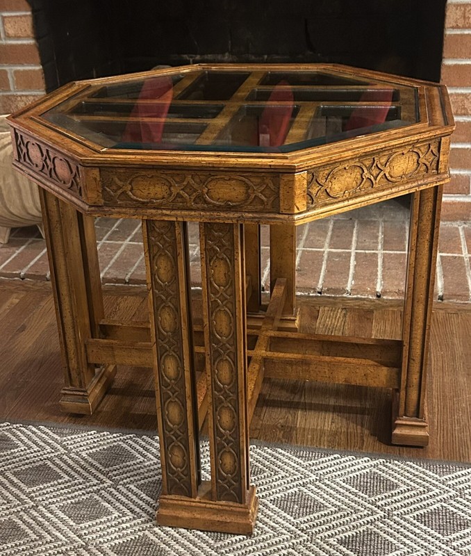 1960’s Mid Century Modern Exotic Wood Fretworked Accent/ Side Table