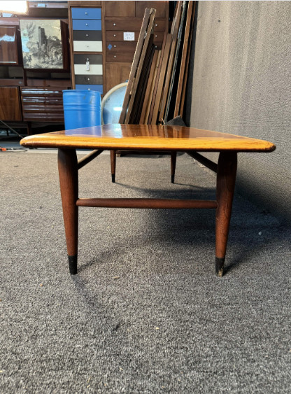 Mid-Century Modern Lane Acclaim Walnut Dovetailed Coffee Table gallery