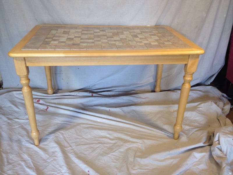 Kitchen Table tiled Not Antique, SEE10 pics. Virginia Local Pickup. MAKE OFFER