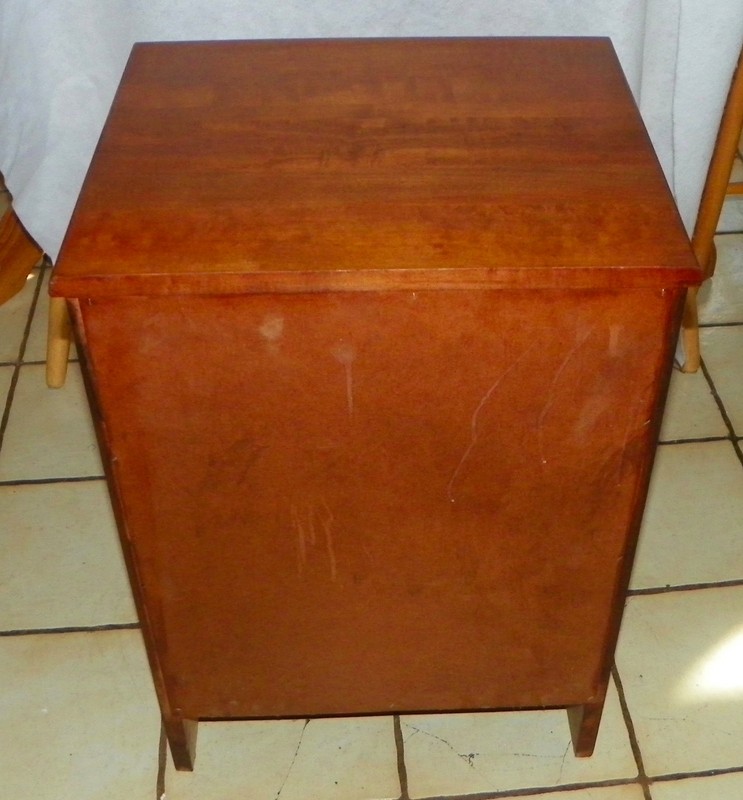 Light Cherry Nightstand (NS29) gallery