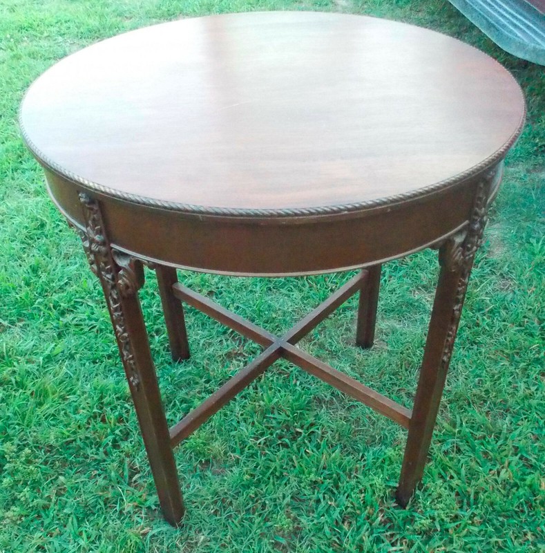 Round Mahogany Carved Parlor Table / Lamp Table by Imperial (PRT74) gallery