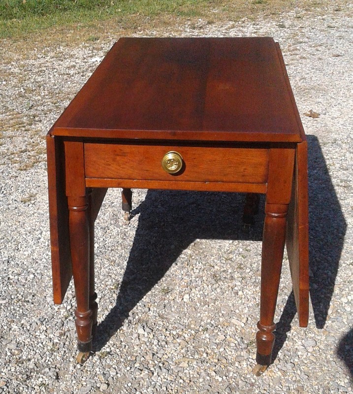 Antique Cherry Gate Leg Drop Leaf Table w Drawer Sheraton Style 1850s