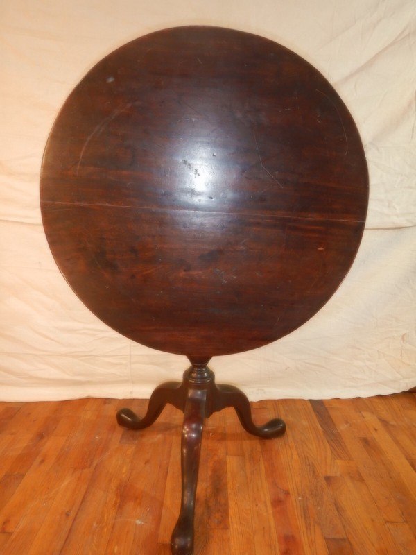 Antique Walnut Tilt Top Tea Table with Birdcage Queen Anne