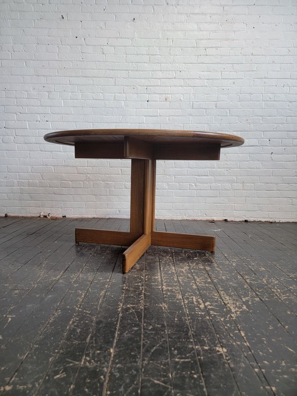 Mid Century Modern Dining Table Manner of Sergio Rodriquez Made in Colombia gallery