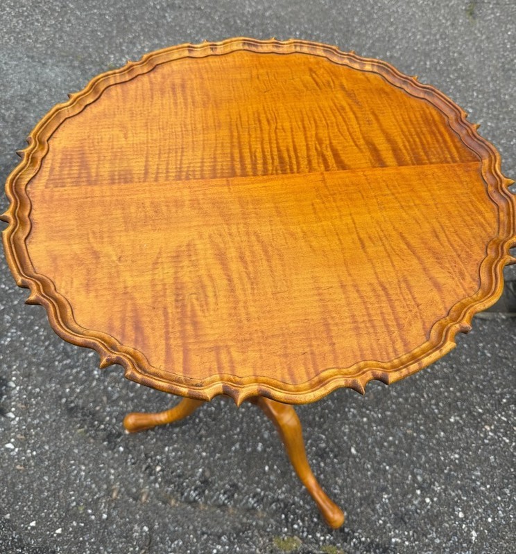 Vintage bench made tiger maple table Strong all over tiger grain Chippendale sty gallery
