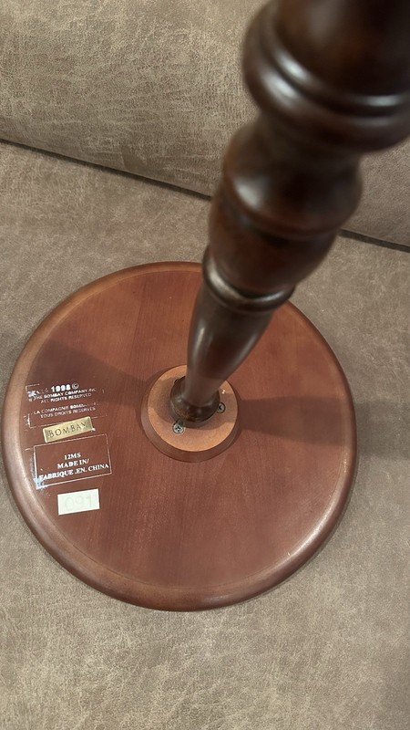 1998 Vintage Bombay Co End Table gallery