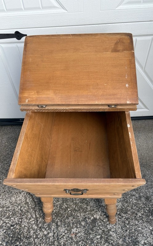 Maple Dough Proofing Sewing Box End Table Early American Style Vintage gallery