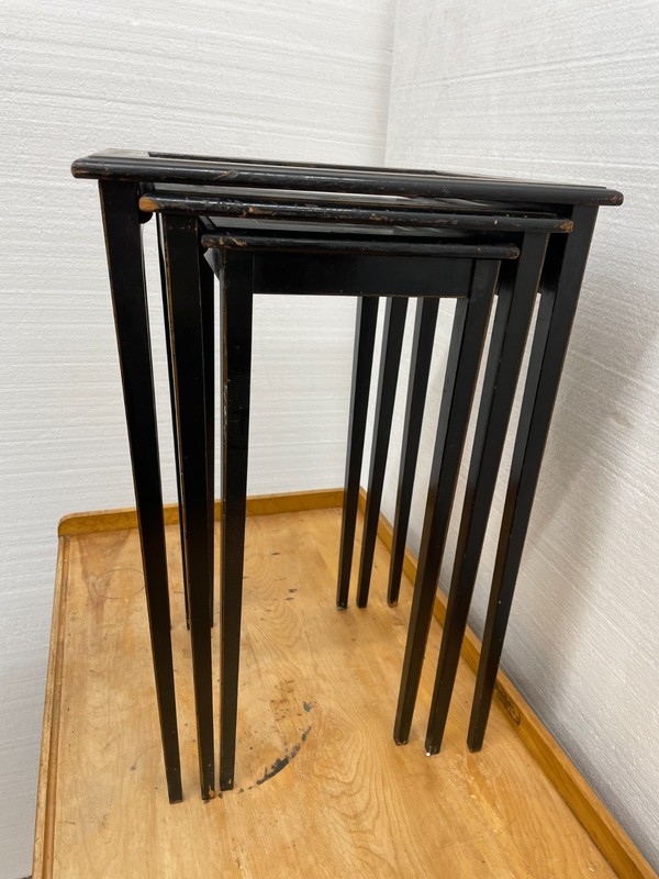 Black Paint decorated Nesting Tables set of 3 Glass Tops solid wood tables gallery