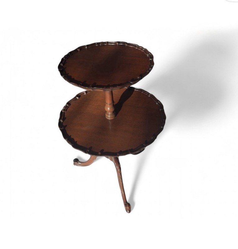 Vintage Chippendale Style Mahogany 2-Tier Pie Crust Side Table Carved Foot gallery