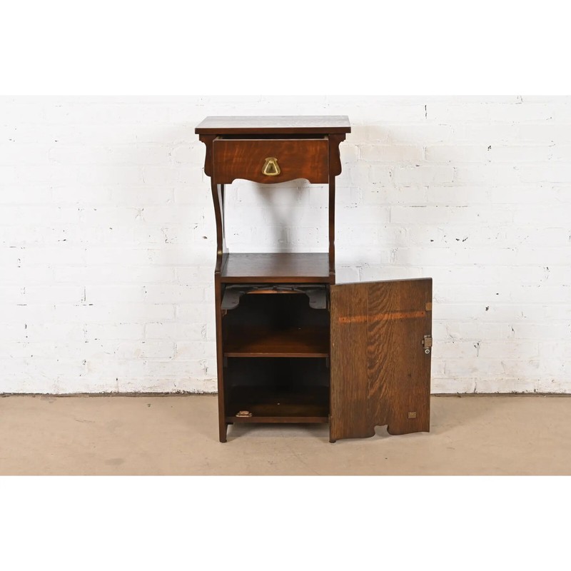 Stickley Brothers Style Antique Mission Oak Arts & Crafts Cellarette, Circa 1910 gallery