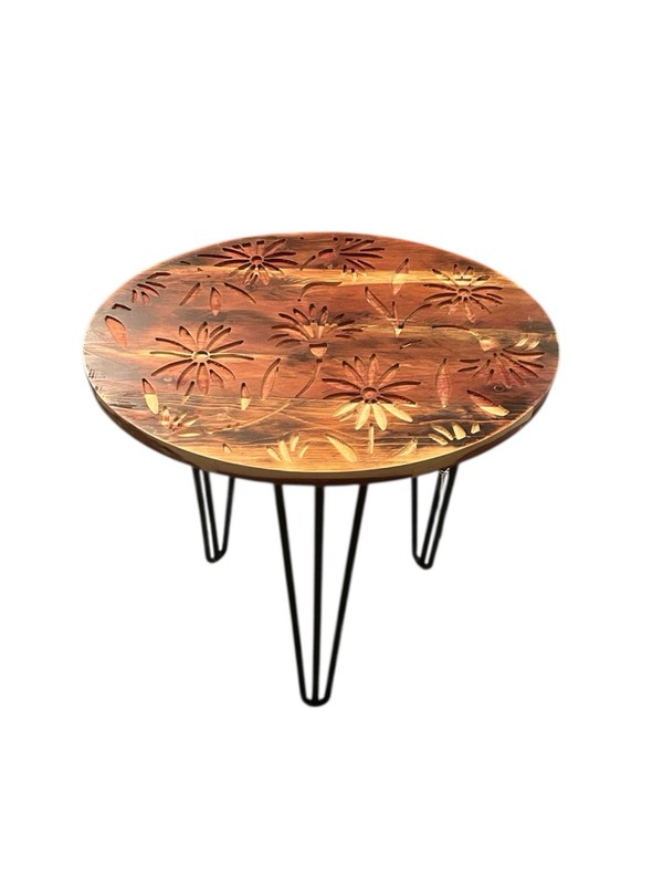 Flower Pattern Table