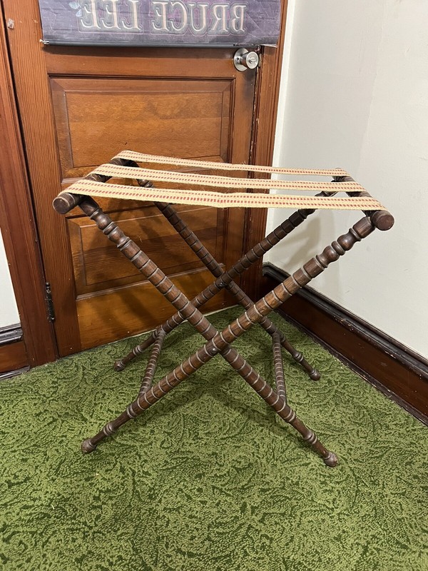 Marsh, Jones & Cribb Butler's Table 1910 gallery